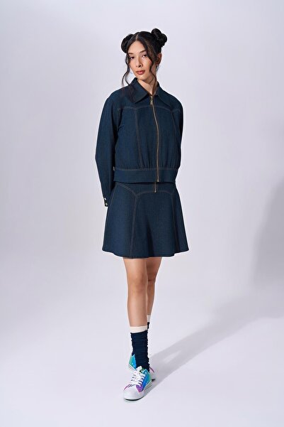 Naar أكمام طويلة على طراز Bomber