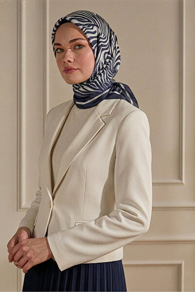 SilkTouch وشاح كريستالي بنمط الحمار الوحشي باللون الأزرق الداكن