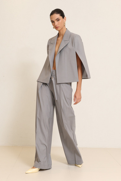 Setre Jachetă poncho gri închis cu detalii la mâneci și umeri