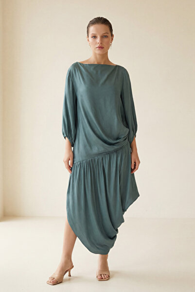 Setre Asymmetrical Relaxed Cut Dress with Quartz Sleeves and Gathered Detail
