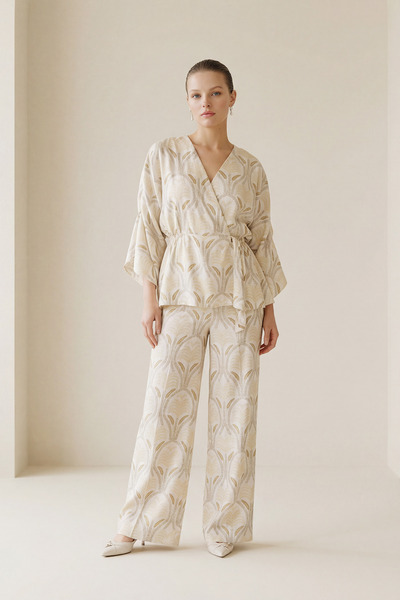 Setre Cream patterned button and sleeve detailed comfortable cut blouse