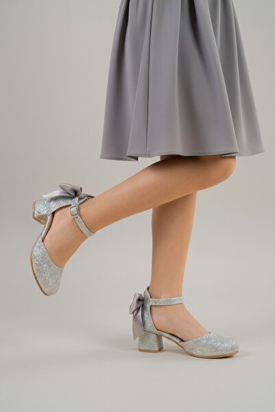 PATİK BEBE Pantofi de seară eleganti, cu toc confortabil, cu fundă argintie, ...