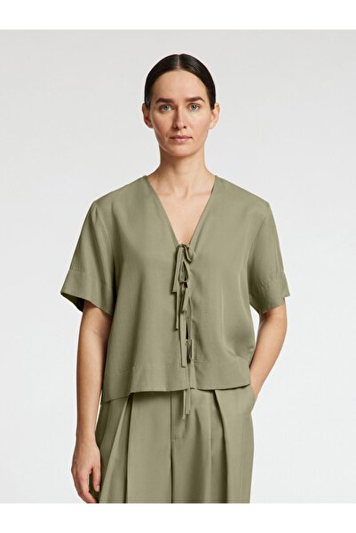 Selected Femme Top mit V-Ausschnitt Vorn gebundene