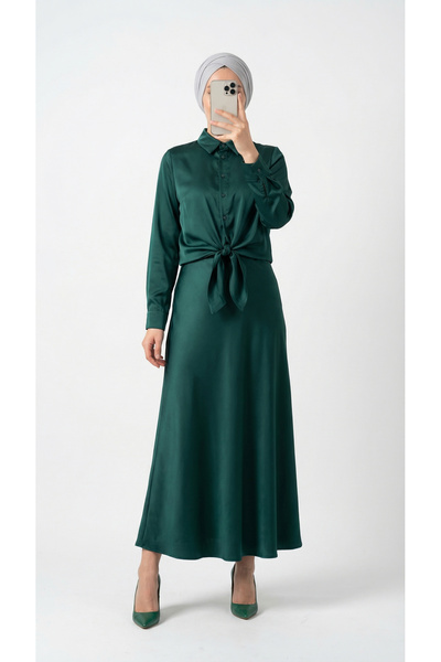 MİHRA STORE تنورة جوزدي ساتان. EK137-BN8461 أخضر زمردي