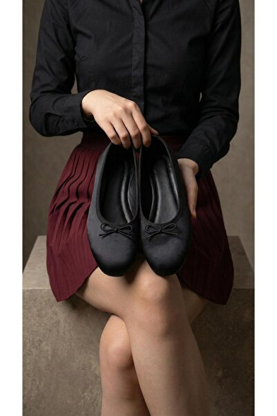 Beyond Γυναικείο Μαύρο Σατέν Φιόγκο Κομψό Παπούτσι Μπαλαρίνας 1εκ. BYNDSTNB01