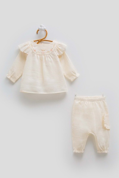 Caramell Only Flowers Shoulder Ruffled Muslin Set Beige