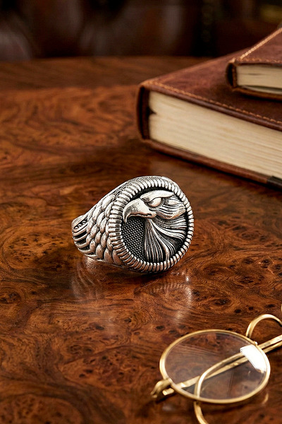 Solfera Eagle Seal Embossed Pattern Brass Adjustable Men's Ring RG067