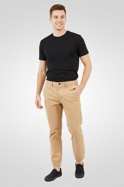 Lacoste Men Slim Fit Solid Stretchable Chino Pants, Dark Grey