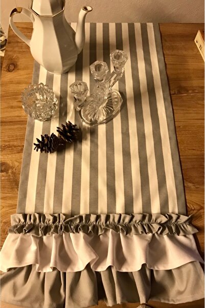 Dekorluk Concept Beyaz Gri Çizgili Ve Iki Kenarı Fırfırlı Runner (130 X 40) Cm