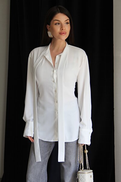 Julidress Cămașă albă premium cu detaliu de legătură la guler și la spate