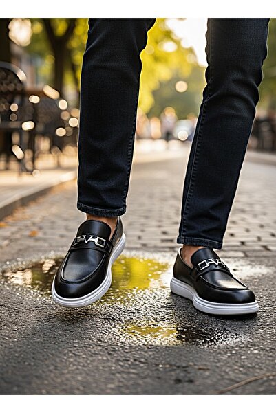 KAFKASLAR AYAKKABI Мъжки модел Оксфорд мокасини с бяла подметка и катарами, к...