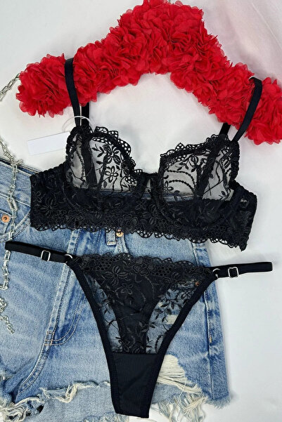 La Douce Set sutien confortabil cu dantelă neagră și tanga