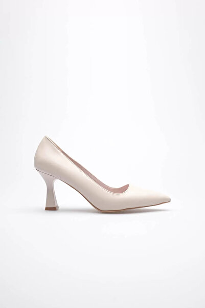 TRENDELLA Бежови дамски обувки с остри върхове и средни токчета TR20MS02C