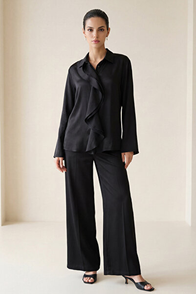 Setre Siyah Omuzdan Asimetrik Kumaş Detaylı Uzun Kollu Rahat Kesim Gömlek