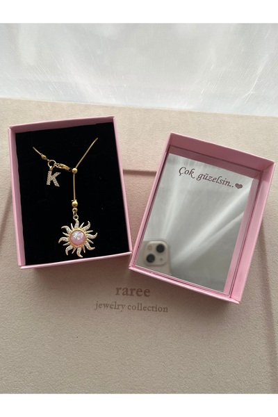 RAREE Güneş çiçeği ve zirkon harfli aynalı kutuda çelik asansörlü y kolye hed...