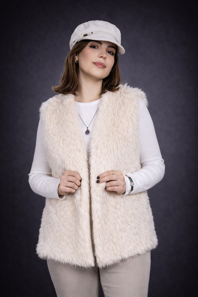 CELİORA STYLE Kadın Suni Kürk Yelek – Astarlı, Hafif, Rahat Kesim, Günlük Şık...