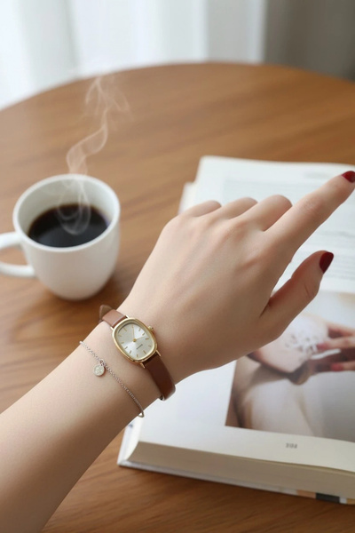 MİLABELLA Octea Taba Deri Kordonlu Kare Minimal Kadın Kol Saati