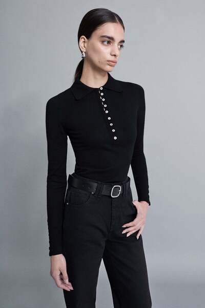 VATKALI Πλεκτή μπλούζα με γιακά πόλο και κουμπιά