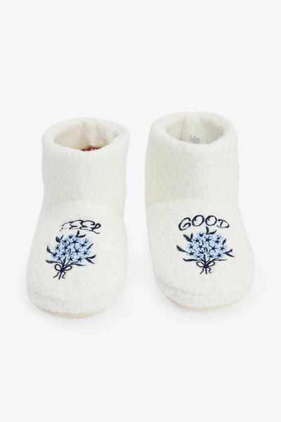 Penti Off-White Feel Good Slogan Embroidered House Slippers