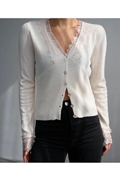 CADDELAMODA Women's V-Neck Lace Detailed Premium Transparent Cardigan