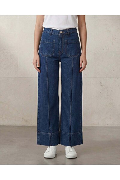 REDTAG بنطلون جينز نسائي قصير واسع الساقين بقصة قصيرة