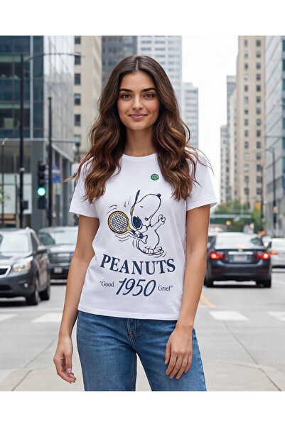 REDTAG تي شيرت نسائي أبيض مطبوع