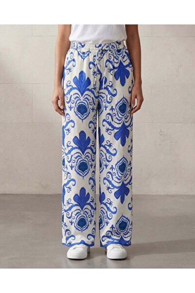 REDTAG Women Blue And White Printed Wideleg Trousers