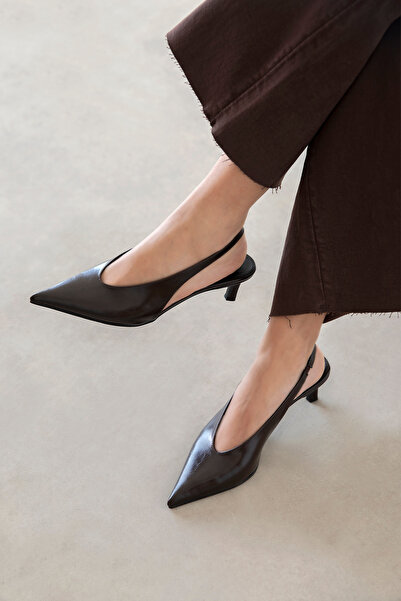 STRASWANS Alez Women's Wrinkled Leather Heeled Shoes Brown