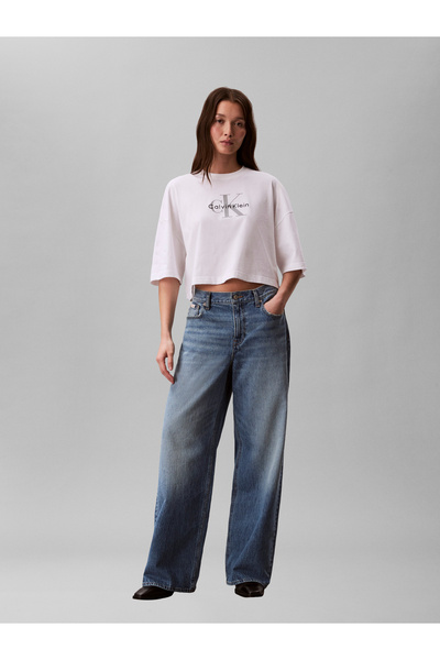 Calvin Klein تيشيرتات وتوبات نسائية