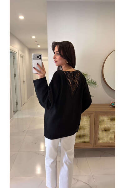 BİRCANÇİL Lesiya Black Back Lace Detailed Knitwear