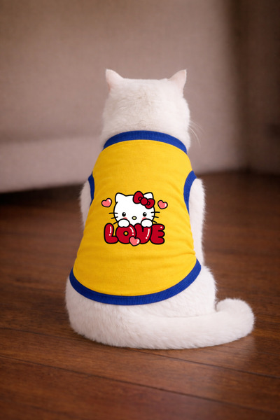 petite pati تيشيرت أصفر مطبوع عليه هيلوك 6 كات مقاس S (100% قطن ممشط)