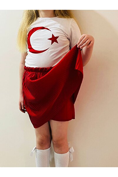 DFN Pleated Short Skirt (Suitable for April 23/May 19/October 29)