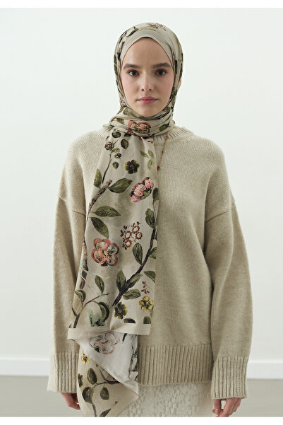 Fresh Flower Rain Patterned Cotton Viscose Shawl Beige