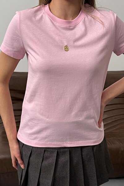 GİYSA Kadın Lale Aksesuarlı %100 Pamuklu T-Shirt Pembe - 26Y 26516