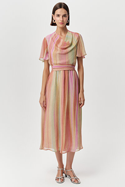 Exquise Degaje Collar Short Sleeve Lined Belted Midi Dress