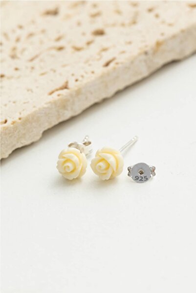 klas gümüş 925 Ayar Gümüş Krem Gül Figürlü Minimal Çivili Kadın Küpe (7Mm)