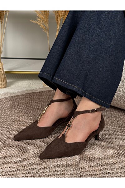 Eysha Meliora Women's Suede Gold Buckle Detailed Low Heel Shoes