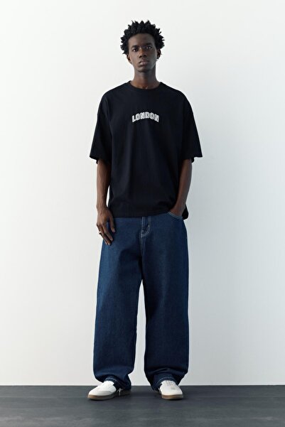 Pull & Bear تي شيرت جرافيكي للمدينة