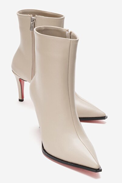 Lizzu Women's Ankle Length Short Thin Heeled Boots Torina Beige