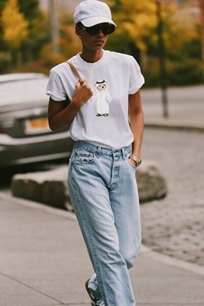 The Champ Clothing Women's Oversize T-Shirt Qatari Bear White Printed White –...