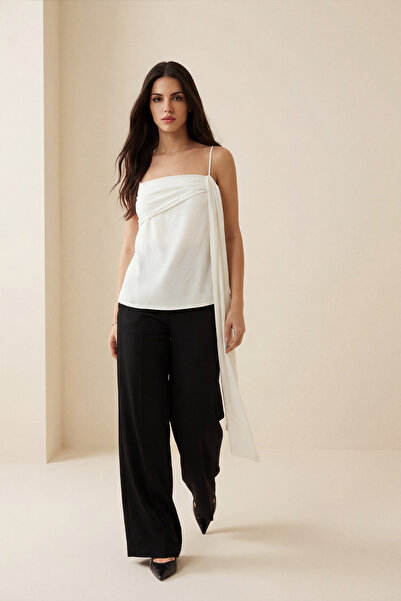 Setre Κρεμ Σιφόν Μπλούζα με Λεπτομέρεια και Λεπτές Τιράντες