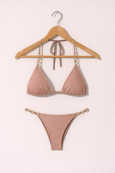 Urrenn طقم بيكيني مثلث الشكل بتفاصيل حلقات ذهبية - إلفين جولد |   بدون دعم، م...