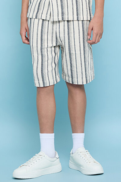 R&B شورت مخطط بلون العاج للأولاد مع تِكّة