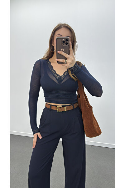 Narferita Shadow Dantel Detaylı Kaşmir Karışımlı Bluz