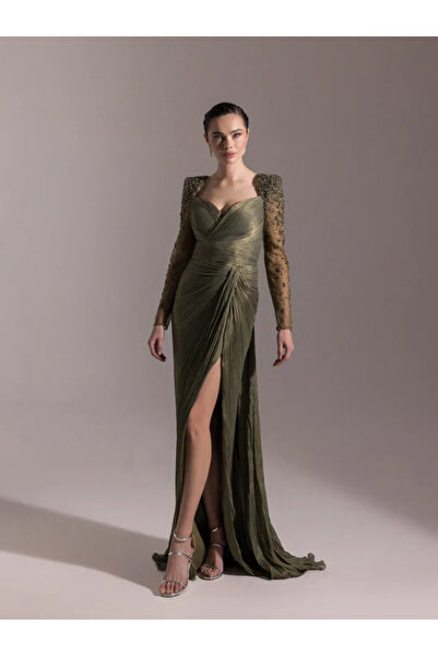 Kenzel Omuzları İşlemeli Piliseli Abiye Elbise