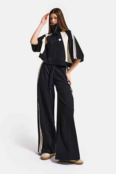 it's basic Women's Black S6-1 Sweatshirt Walking Sweatpants 2-Piece Design Set