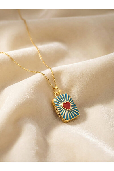 Radiant Heart Heritage - Vintage Design Necklace with Heart