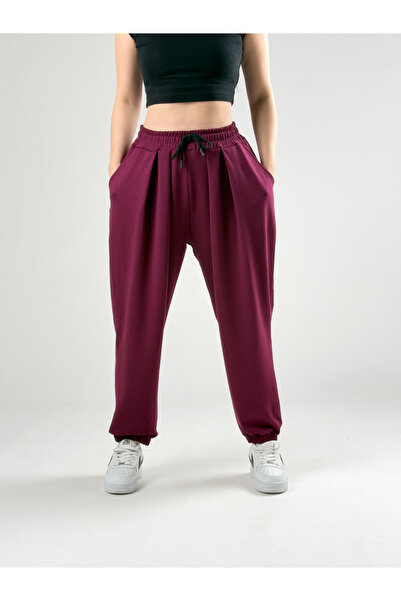 COCOPELLI Pleated Cherry Women's Jogger Pants Coc2847