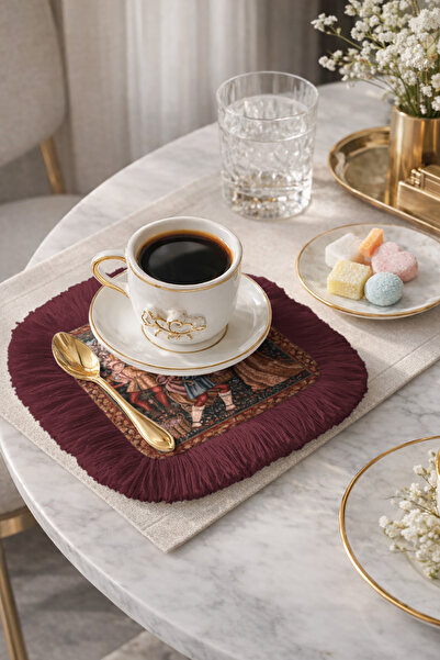 Evimde Bambaşka Șervețel de prezentare cu franjuri, cu model medieval avangar...