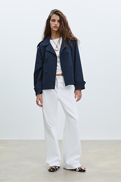 Stradivarius Short trench coat with belt